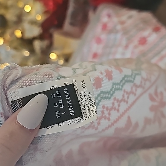 Christmas Pajamas Two-piece Shorts and Top set - Picture 3 of 6